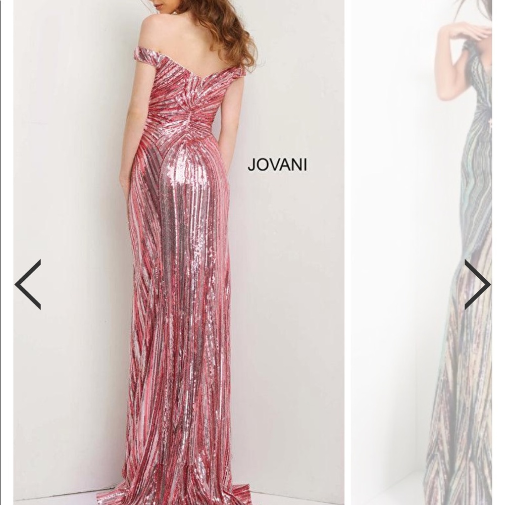 Jovani - Off Shoulder Sequin-Ornate Mermaid Gown pink/fuchsia size 4. NWT